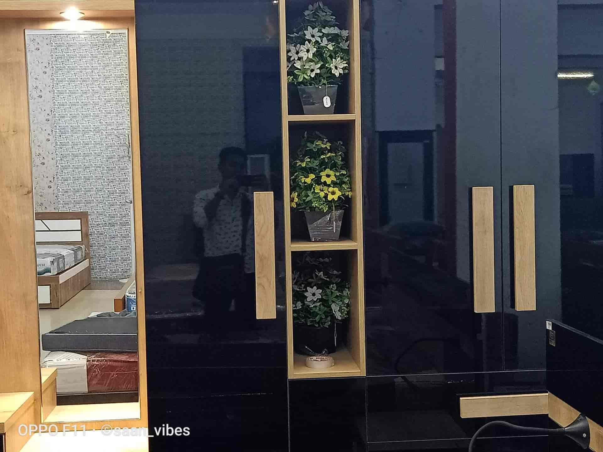 SABHAN FURNITURE KONDOTTY